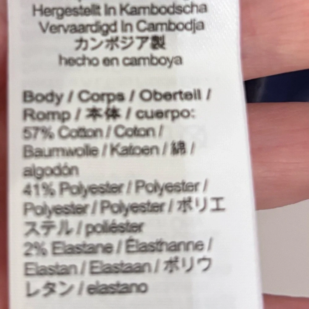 NWT J. Crew Women's Navy Sweatshirt with White Floral Detail - Picture 3 of 3